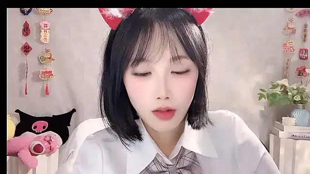 Snapshot of Pinkgirl520 chatting on February 28, 2:06 pm Pinkgirl520 online show from February 28, 2:06 pm