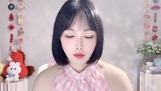 Pinkgirl520 online show from March 21, 11:14 am