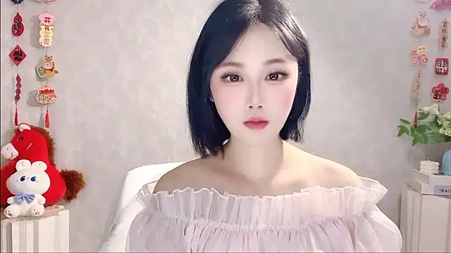 Pinkgirl520 online show from April 3, 8:10 am