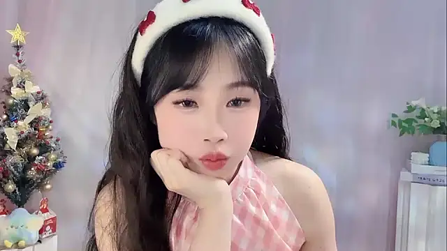 Snapshot of Pinkgirl520 chatting on December 20, 9:01 am Pinkgirl520 online show from December 20, 9:01 am