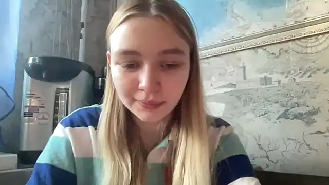 Snapshot of Leifuture chatting on June 14, 11:44 am Leifuture online show from June 14, 11:44 am