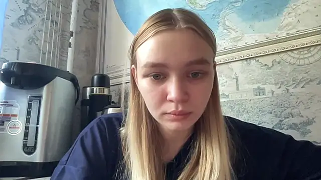 Snapshot of Leifuture chatting on June 23, 5:05 am Leifuture online show from June 23, 5:05 am
