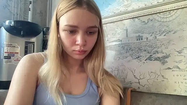 Snapshot of Leifuture chatting on July 1, 4:02 am Leifuture online show from July 1, 4:02 am