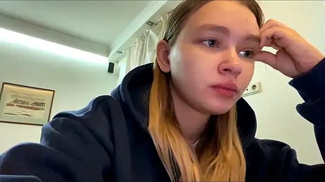 Leifuture online show from March 10, 2:43 pm