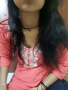 Snapshot of sexy_shital chatting on July 16, 2:52 am sexy shital online show from July 16, 2:52 am
