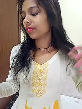 Snapshot of sexy_shital chatting on June 12, 3:04 am sexy shital online show from June 12, 3:04 am