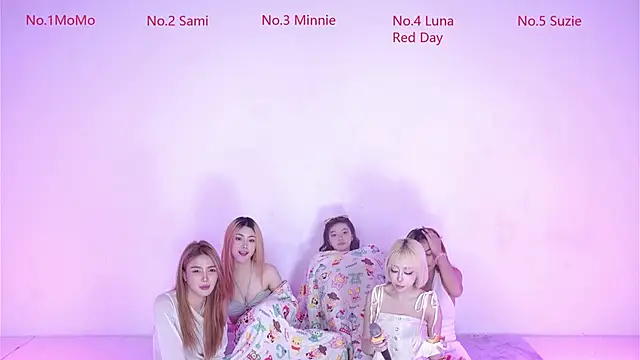 G-Velvet online show from April 30, 8:57 pm