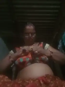 Snapshot of Pinki_rajak chatting on July 5, 10:49 pm Pinki rajak online show from July 5, 10:49 pm