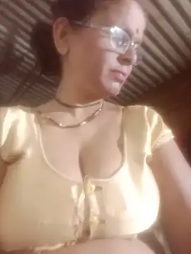 Snapshot of Pinki_rajak chatting on June 6, 10:59 pm Pinki rajak online show from June 6, 10:59 pm