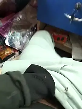 mohit08desi online show from December 17, 9:47 am