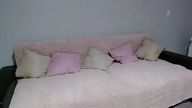 Snapshot of Catherine_Walker chatting on December 15, 2:34 pm Catherine Walker online show from December 15, 2:34 pm