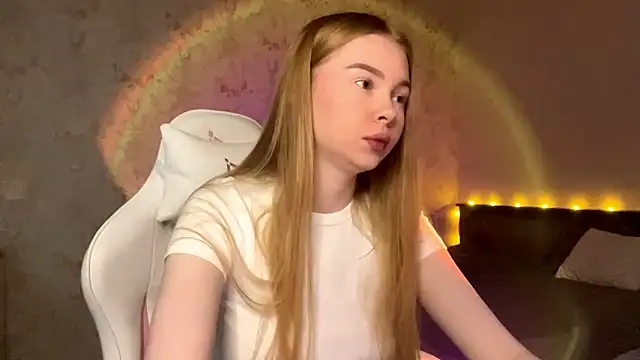 LumiSun online show from February 5, 7:32 pm