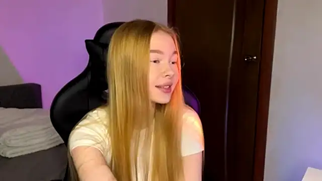 LumiSun online show from December 19, 4:53 pm