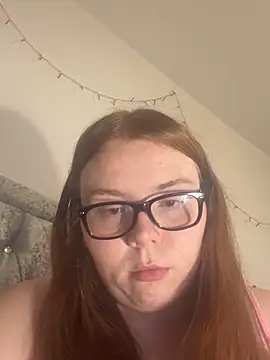 AnnieAinsx online show from March 13, 10:04 pm