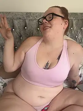 AnnieAinsx online show from June 12, 8:56 am