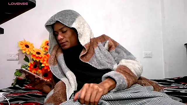 SantiMiller online show from January 14, 6:50 am