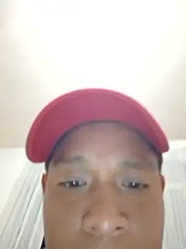 derekk0923 online show from December 16, 5:11 am