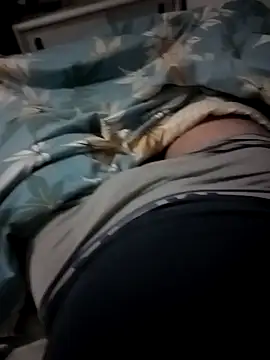 Snapshot of ChocolateDick1738 chatting on April 8, 12:45 am ChocolateDick1738 online show from April 8, 12:45 am