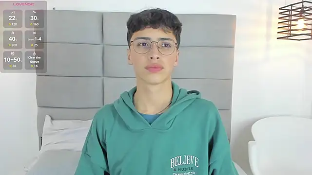 JoshClaarktt online show from January 14, 3:43 am