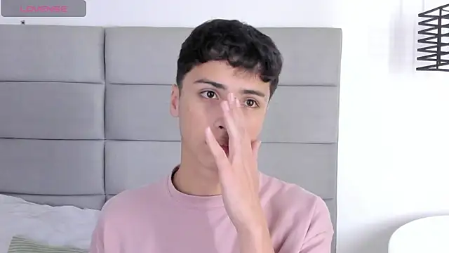 JoshClaarktt online show from March 7, 4:08 am