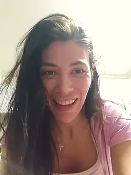 Snapshot of Leena_C chatting on June 3, 6:23 pm Leena C online show from June 3, 6:23 pm