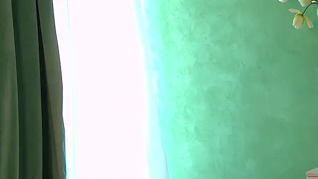 EllaAzianaa online show from March 8, 6:49 am