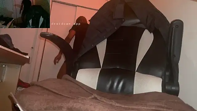 MrUnintentional online show from March 13, 2:49 am