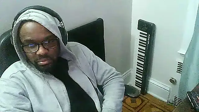 MrUnintentional online show from December 17, 3:00 am