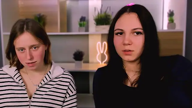 mira vibe online show from February 26, 8:09 pm