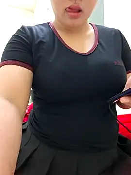 Snapshot of eli-sun chatting on December 16, 5:55 am eli-sun online show from December 16, 5:55 am