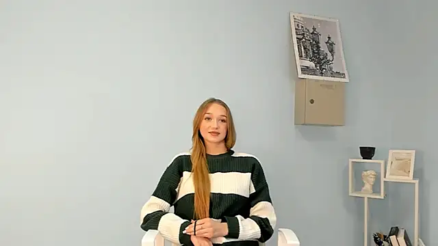 Snapshot of StarlaMcilrath chatting on December 16, 11:36 am StarlaMcilrath online show from December 16, 11:36 am