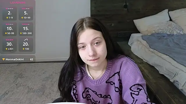 AlicePowells online show from February 28, 4:34 am