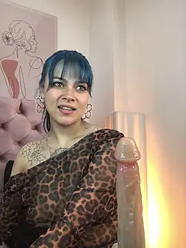 Adelaindiamond  online show from May 30, 12:33 pm