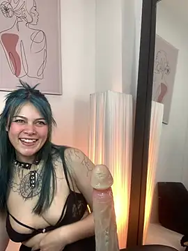 Snapshot of Adelaindiamond_ chatting on July 4, 12:43 pm Adelaindiamond online show from July 4, 12:43 pm