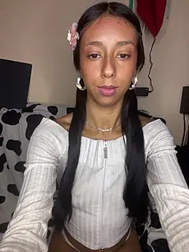 FOXXX BABY online show from February 1, 10:35 am