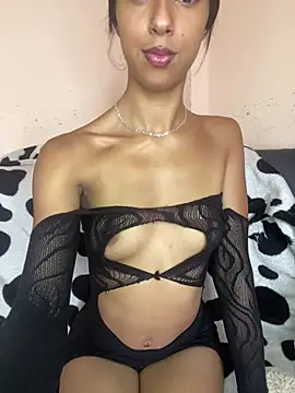 FOXXX BABY online show from February 6, 5:09 pm