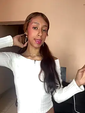 FOXXX BABY online show from December 20, 2:42 pm