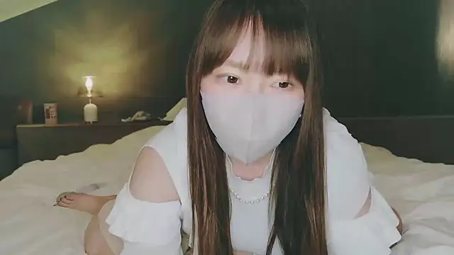 Snapshot of yuyuchan__ chatting on February 22, 10:28 am yuyuchan online show from February 22, 10:28 am