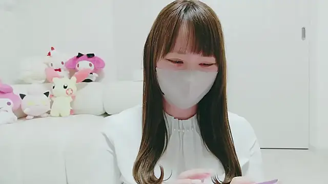 yuyuchan   online show from March 5, 11:29 am