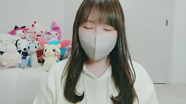 yuyuchan   online show from April 14, 10:20 am