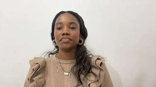 RoseliaRufenacht online show from January 6, 7:51 pm