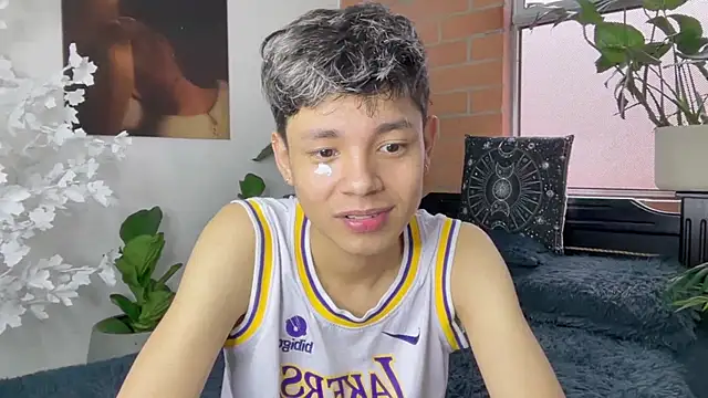 Andy Belier23 online show from February 12, 1:33 pm