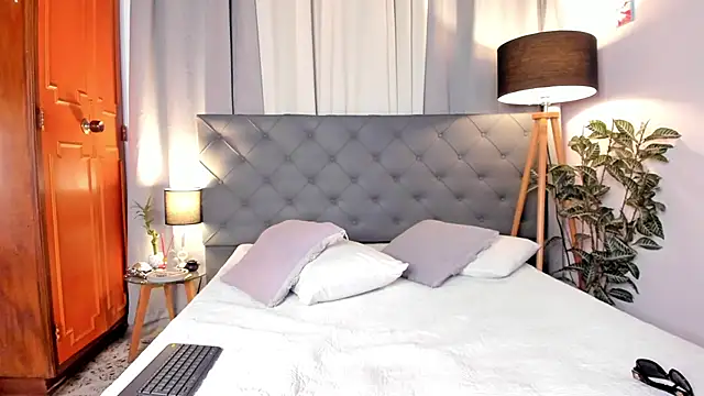 Andy Belier23 online show from March 29, 2:41 pm