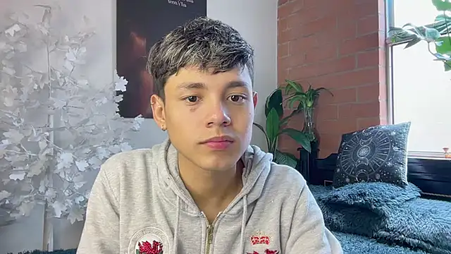 Andy Belier23 online show from February 8, 5:43 pm