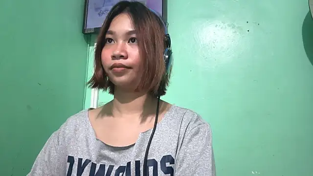 Snapshot of RethaStorto chatting on December 16, 2:10 pm RethaStorto online show from December 16, 2:10 pm