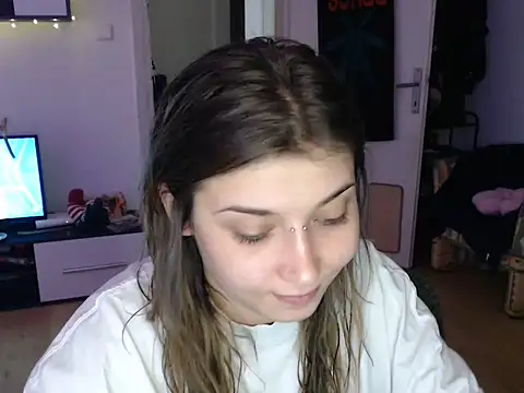 AlienforTwenty online show from December 16, 1:15 pm