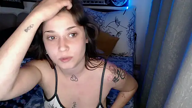 AlienforTwenty online show from May 29, 7:09 pm