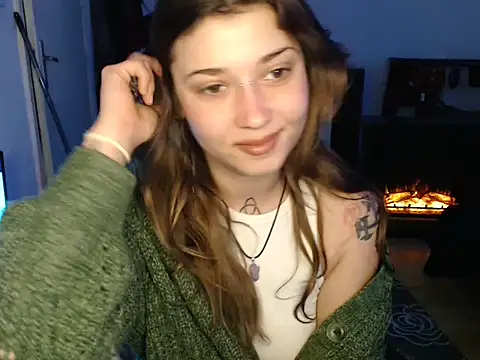 AlienforTwenty online show from January 8, 10:10 am