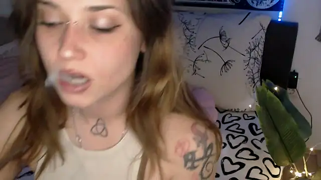 AlienforTwenty online show from February 23, 2:50 pm