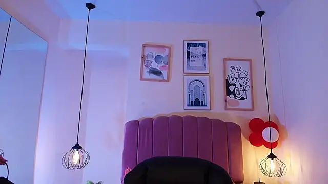 Celestee15  online show from April 8, 11:12 am